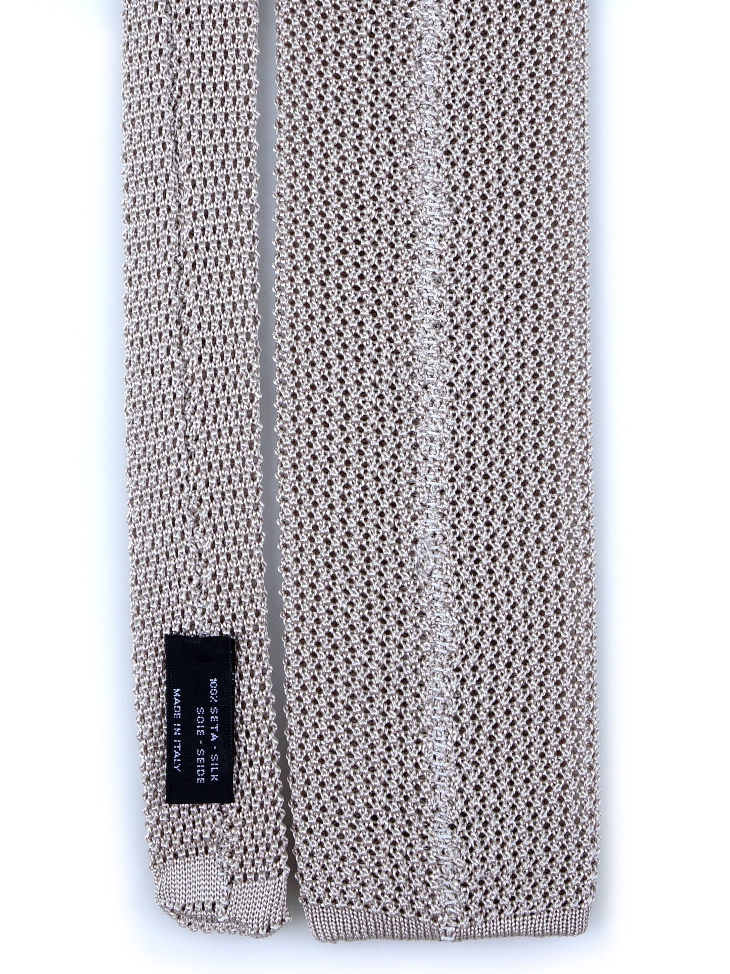 MACCA Pearl Grey Silk Knit Tie