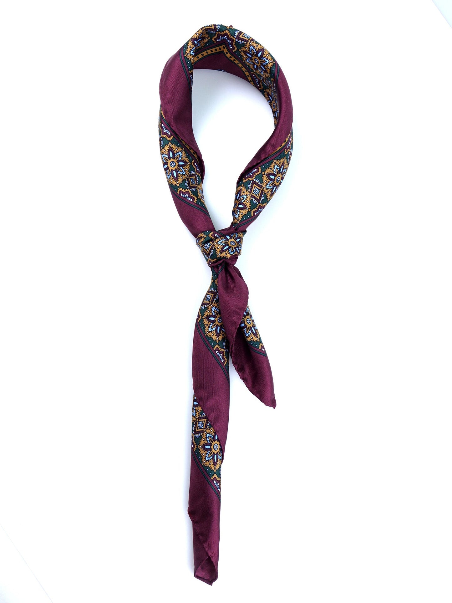 Bordeaux Scarf 70x70cm in Printed Silk FEDE