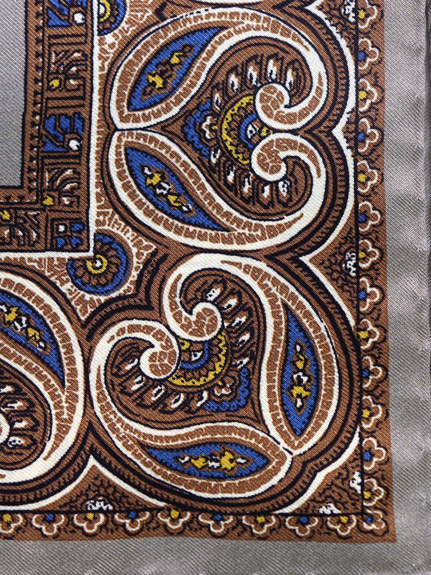 Beige Pocket Square in Pure Printed Silk GAVINO