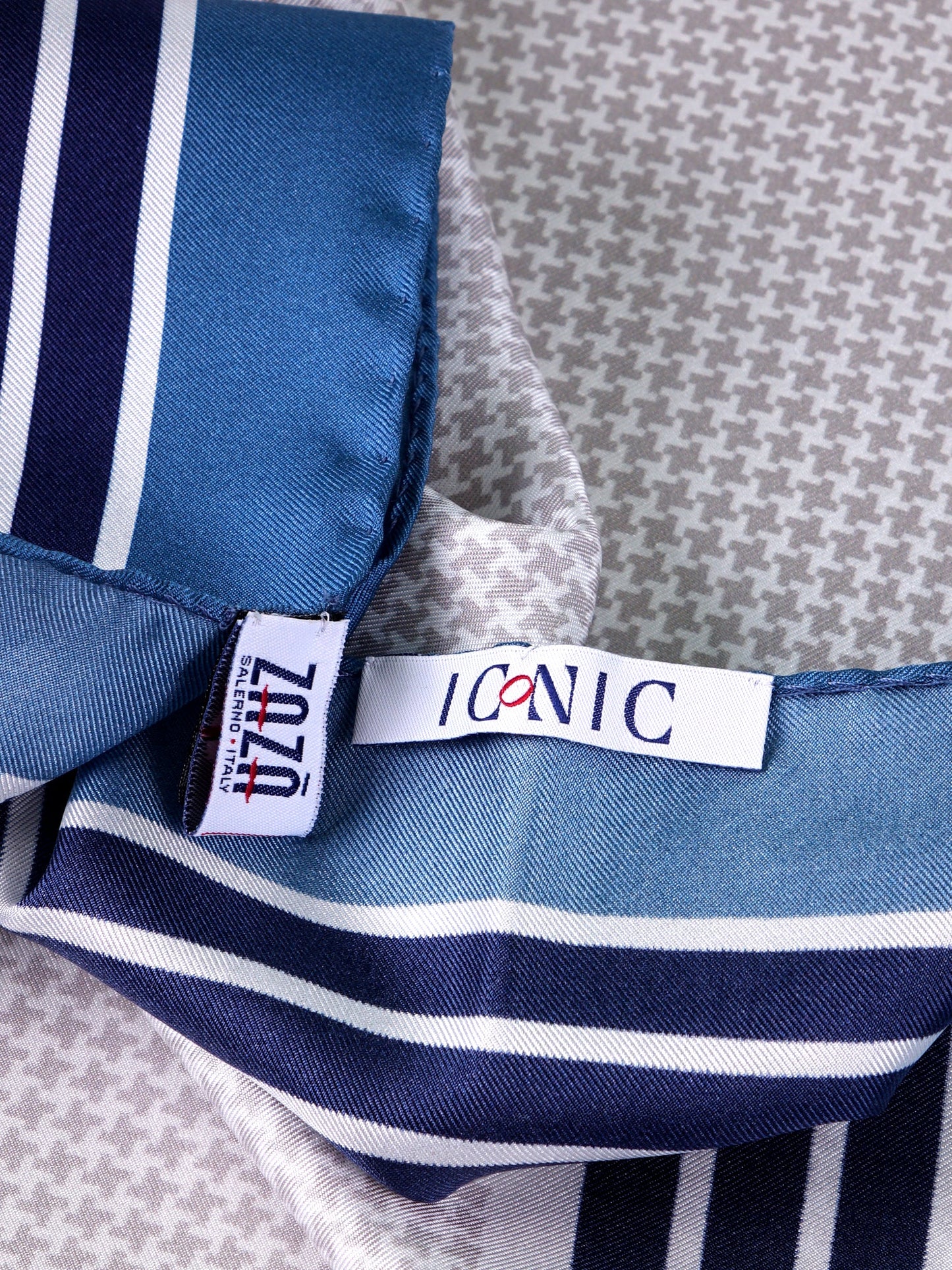 Grey printed silk POL foulard