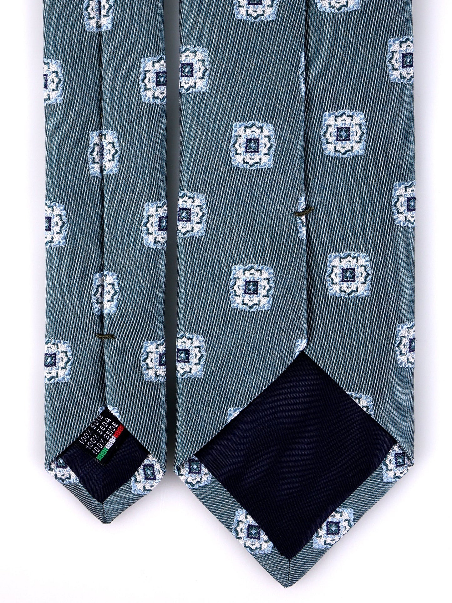 CASE 3-fold tie in green jacquard silk