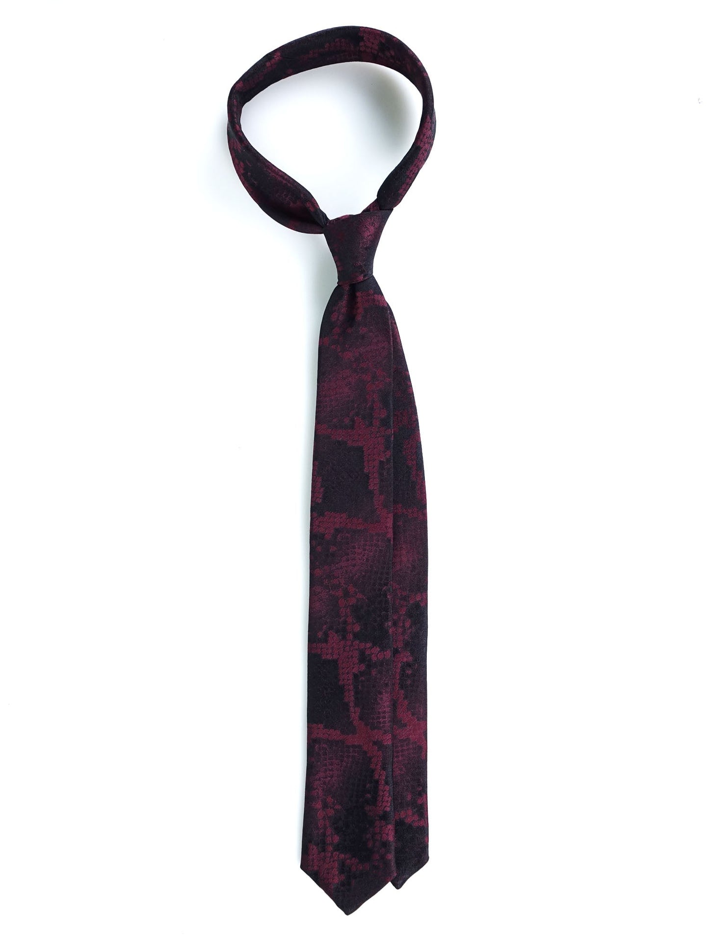 Burgundy 3 Folds Jacquard Silk Tie PYTHON