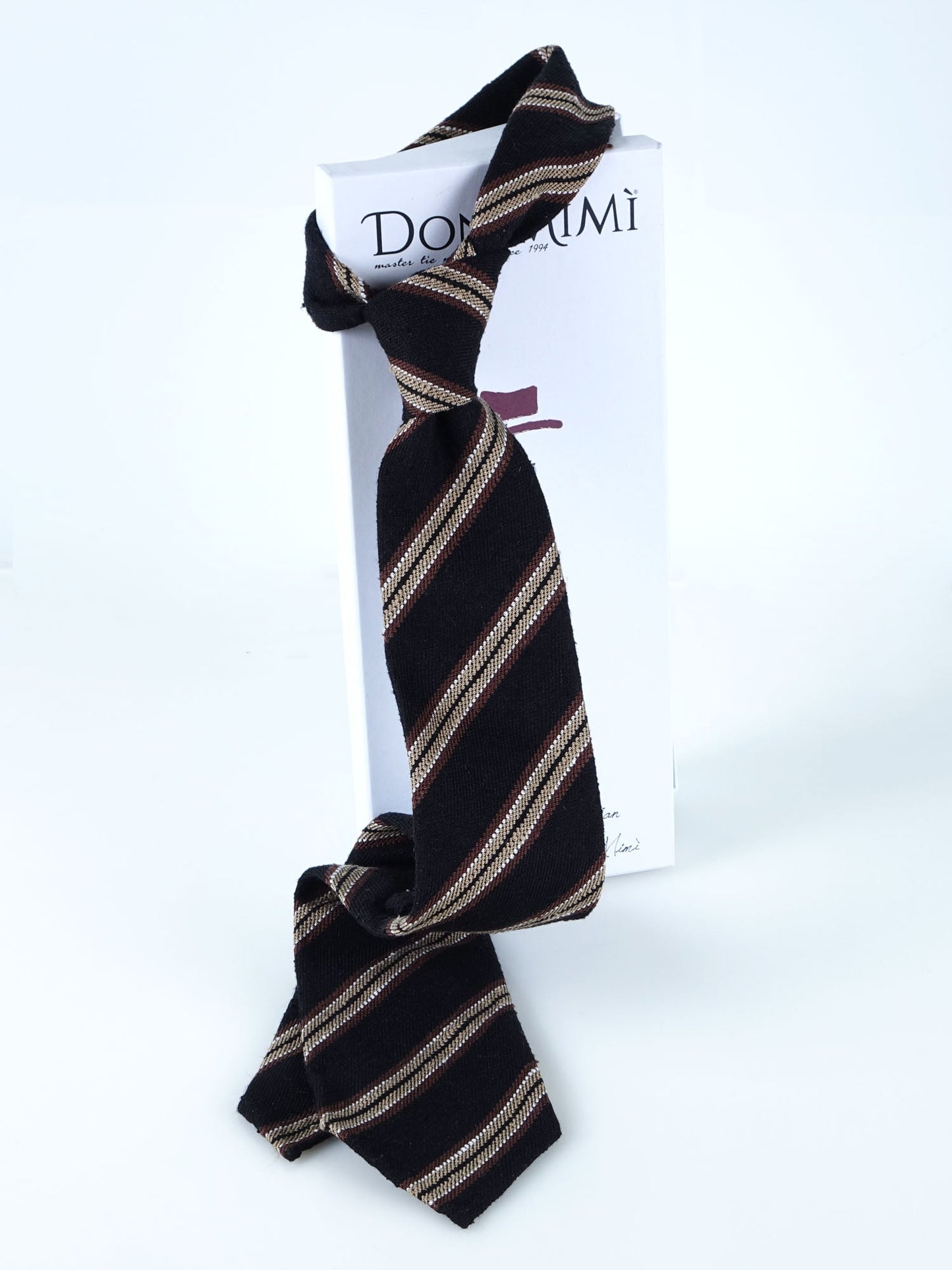 Unlined 3 folds black shantung silk tie GRANTA