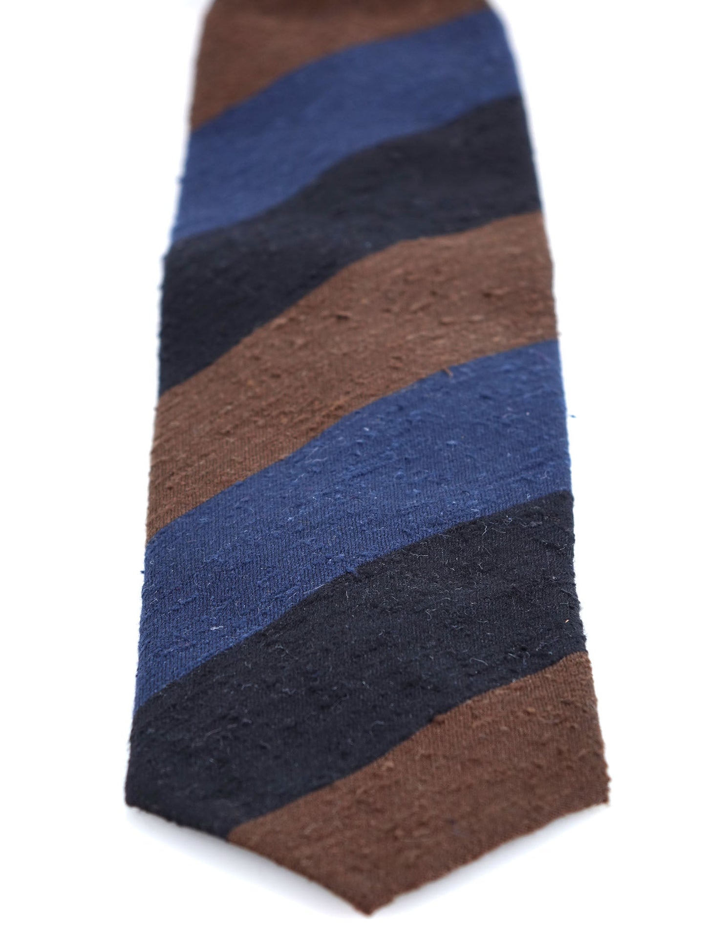 Unlined 3 fold blue/brown shantung silk tie TRIGA