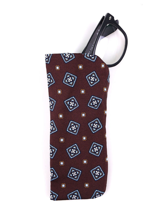 DANIELA brown glasses case in English printed silk