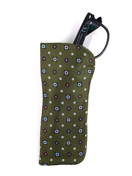 Green OLIMPIA glasses case in English printed silk