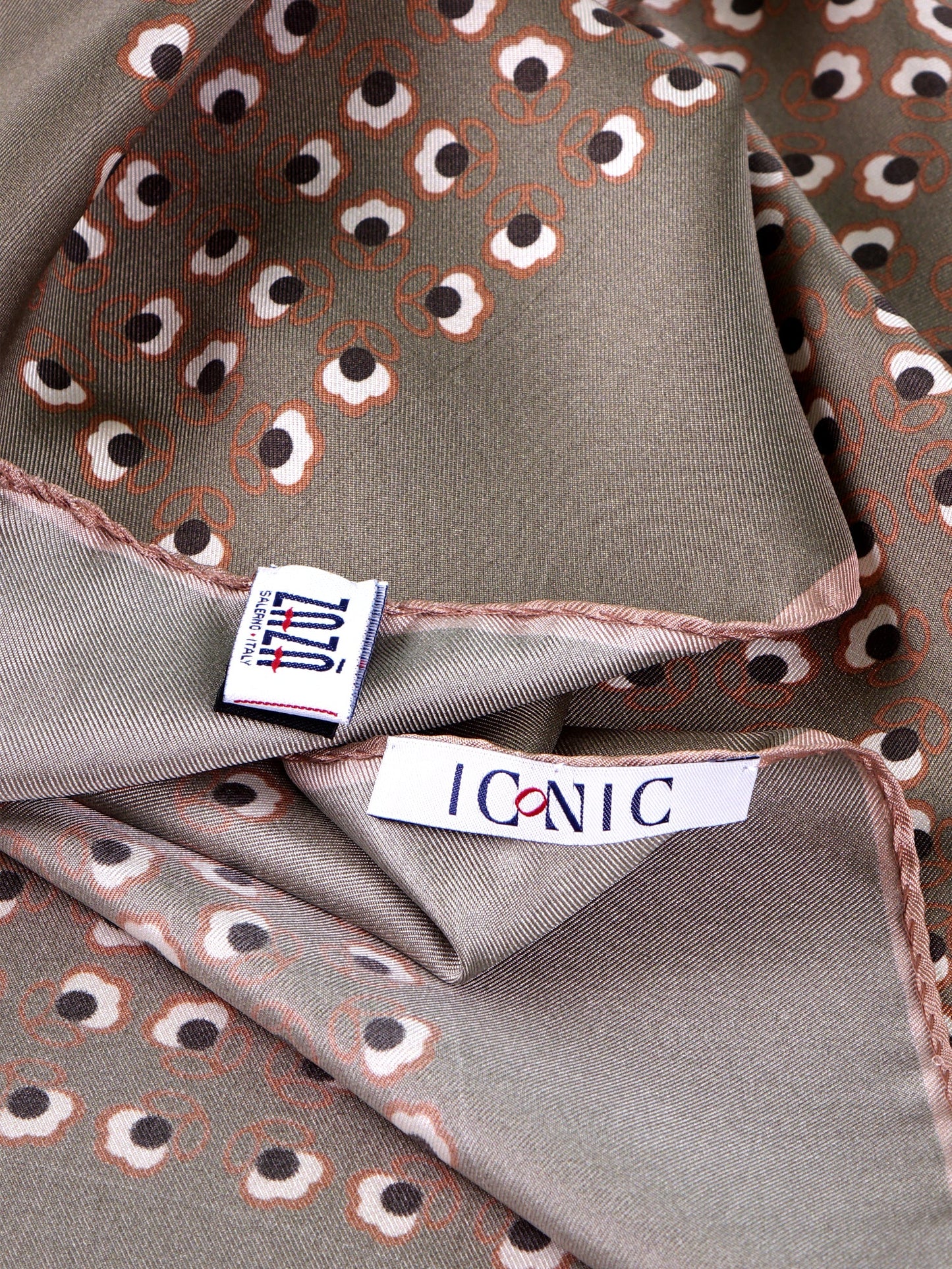 SAME green printed silk foulard