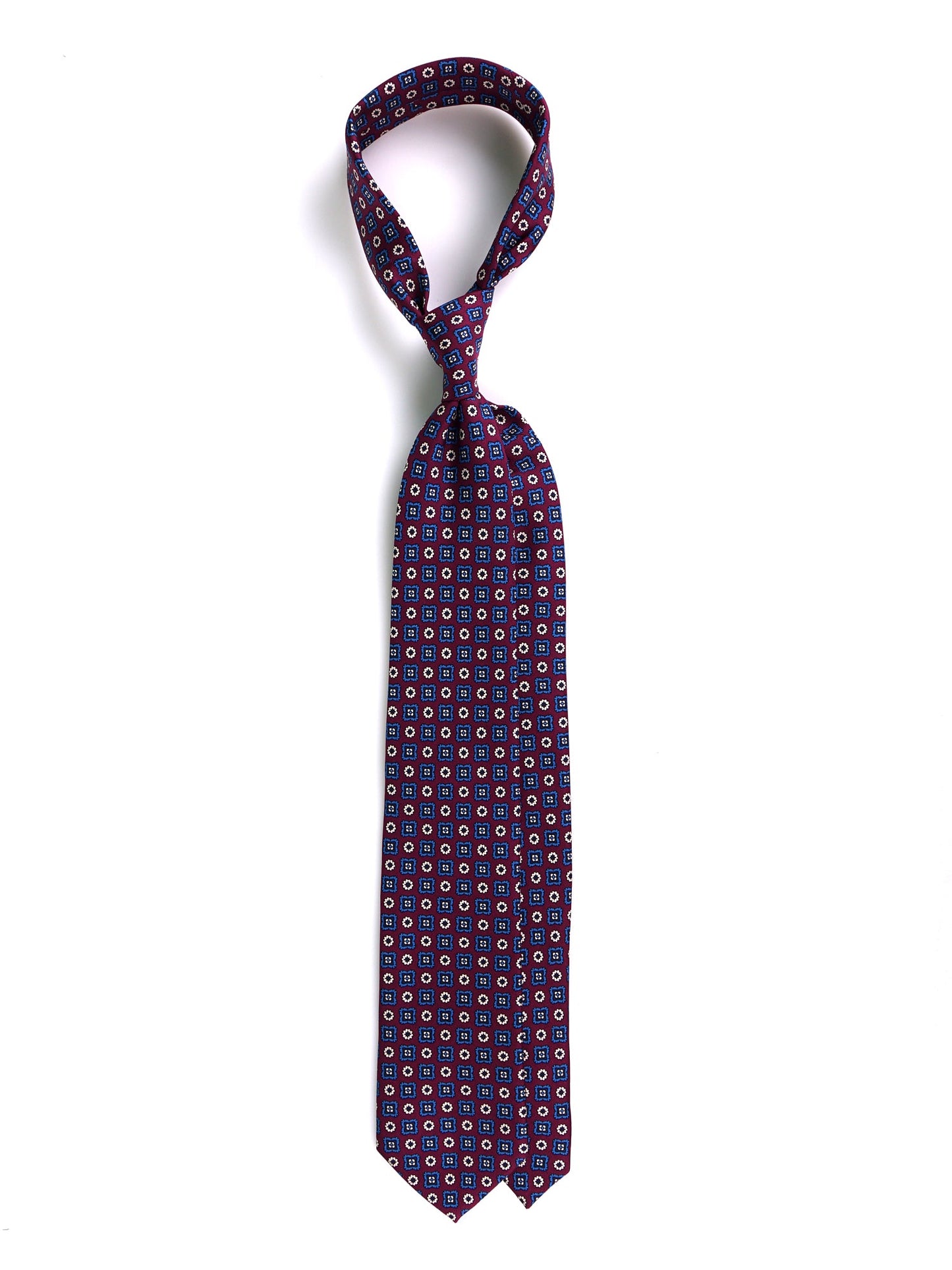 3-Fold Tie burgundy SANGRIA English printed silk