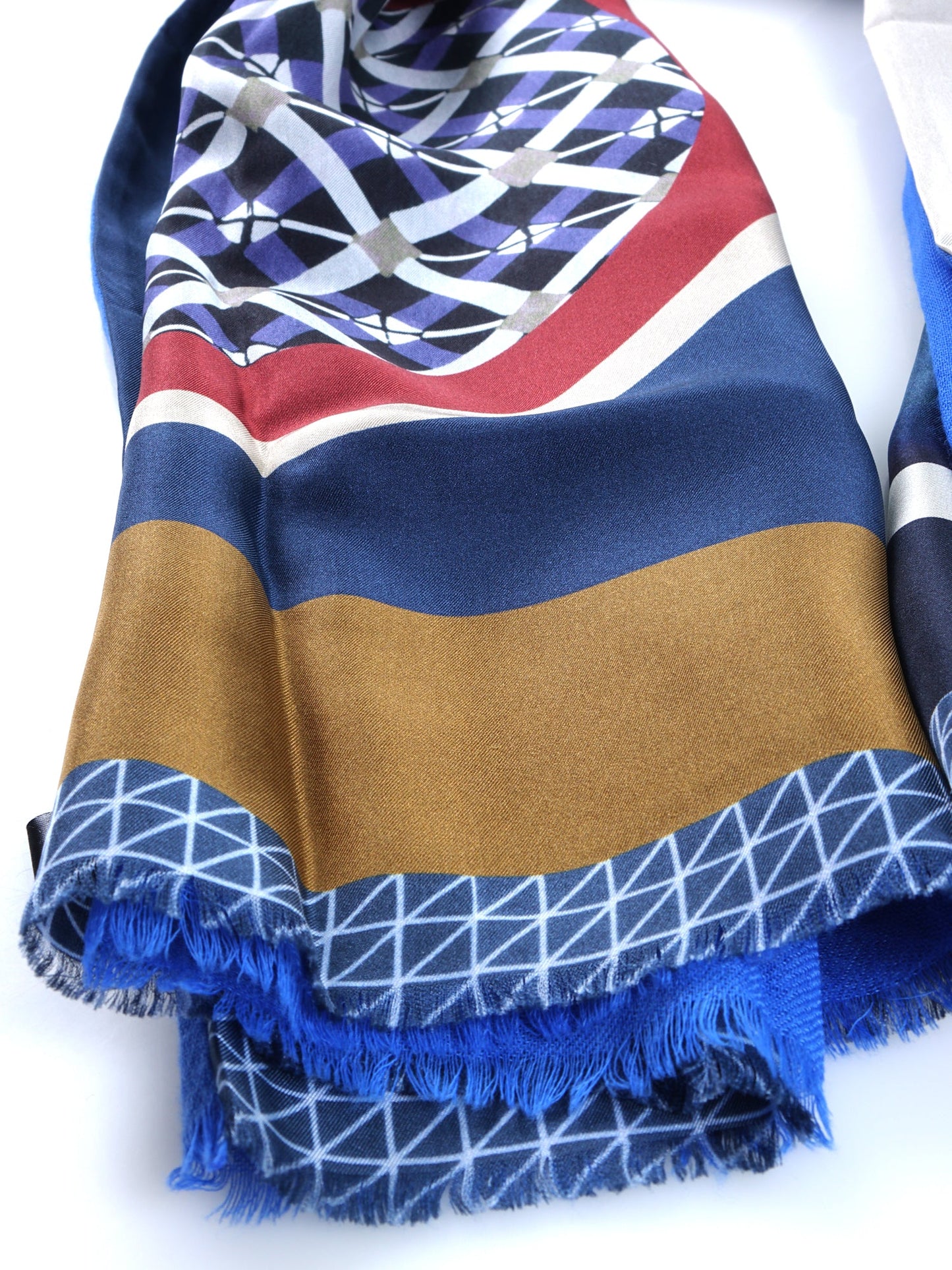 Black Scarf in pure printed silk doubled with Blueette ETHNIC wool