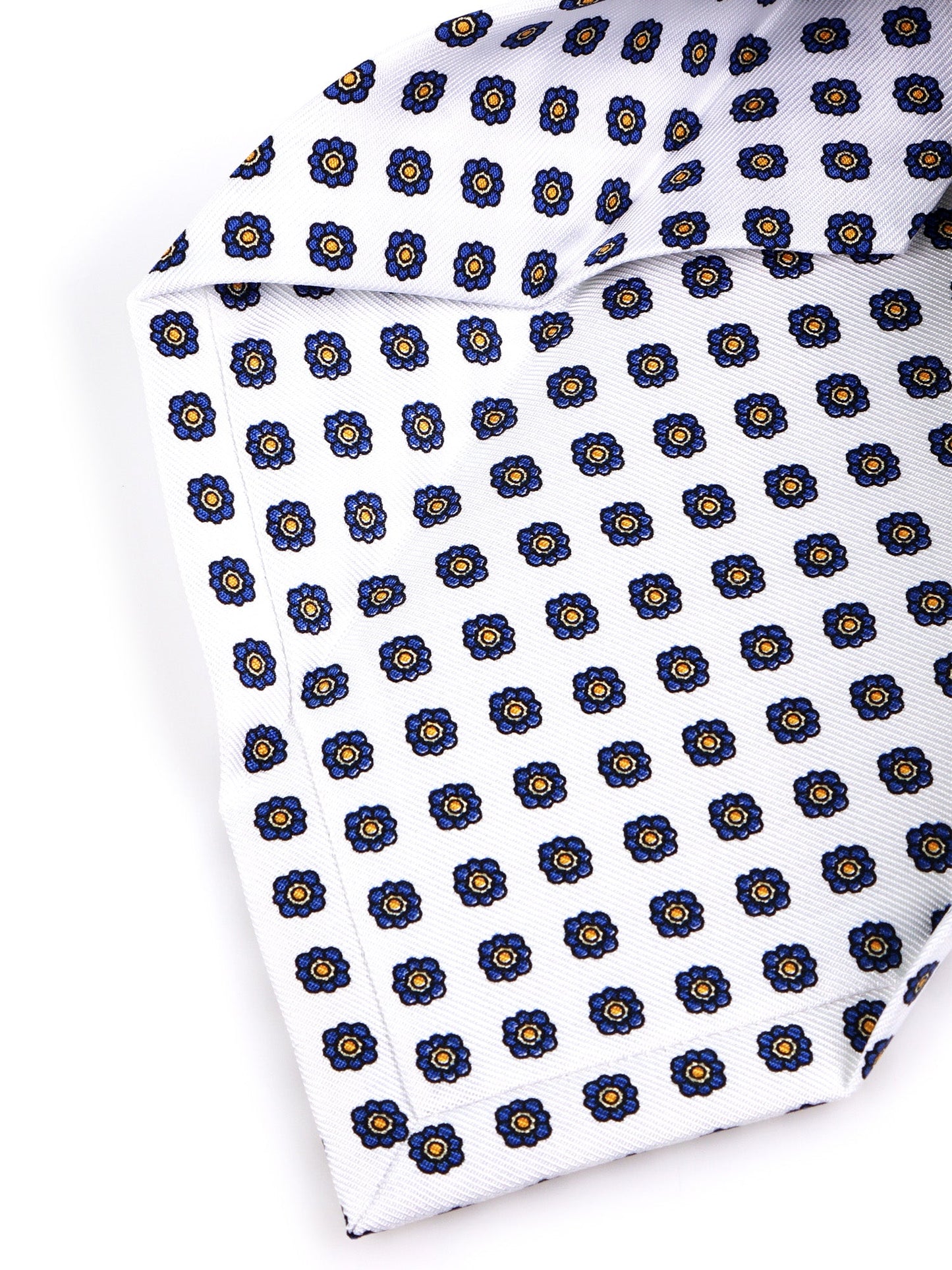 7 Fold SPOT tie English printed silk white